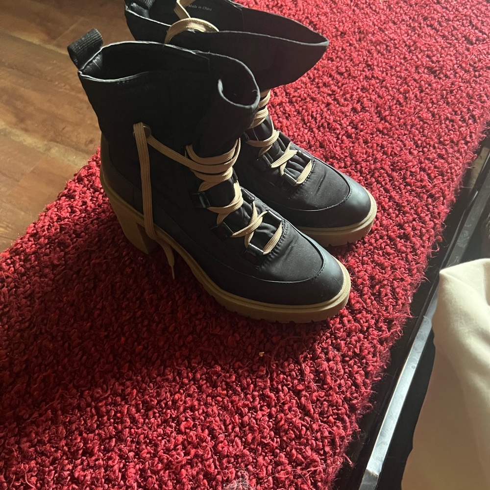 Very nice booties